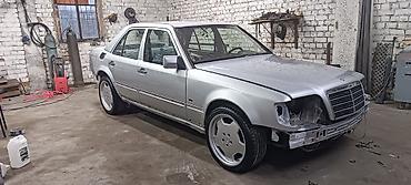 банки amg: Mercedes-Benz W124: 1994 г., 4.2 л, Автомат, Бензин, Седан — 6