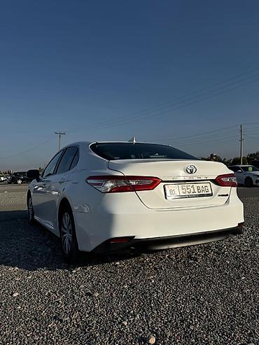 Toyota: Toyota Camry: 2020 г., 2.5 л, Автомат, Гибрид, Седан — 9