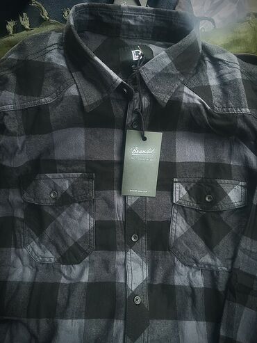 Рубашки: Рубашки мужские от компании Brandit (Германия). Остались только — 2