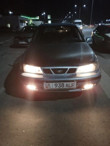 некция 1: Daewoo Nexia: 1995 г., 1.5 л, Механика, Бензин, Седан