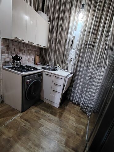 Köhnə tikili: Bakı, 28 May, 1 otaqlı, Köhnə tikili, m. 28 may, 35 kv. m -da lalafo.az — 20 Köhnə tikili: Bakı, 28 May, 1 otaqlı, Köhnə tikili, m. 28 may, 35 kv. m — 20