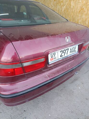 авто город ош: Honda Accord: 1997 г., 1.8 л, Механика, Бензин, Седан
