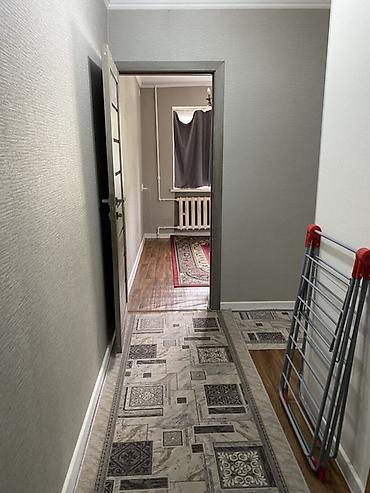 flat in osh: 2 адамга квартира берилет 
8 микрорайон — 1