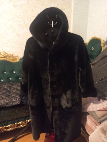 женские классические леггинсы: Qara rəngli qadın kürkü - Model: qapaqlı, iri kapüşonlu - Uzunluq lalafo.az -da женские классические леггинсы: Qara rəngli qadın kürkü - Model: qapaqlı, iri kapüşonlu - Uzunluq