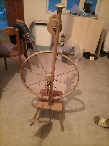 taxta biti: Taxta əlçəkli ip əyirmə çarxı (spinning wheel) - Material: əsasən — 2
