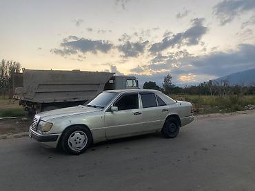 Продажа авто: Mercedes-Benz W124: 1992 г., 2.3 л, Механика, Бензин, Седан — 2