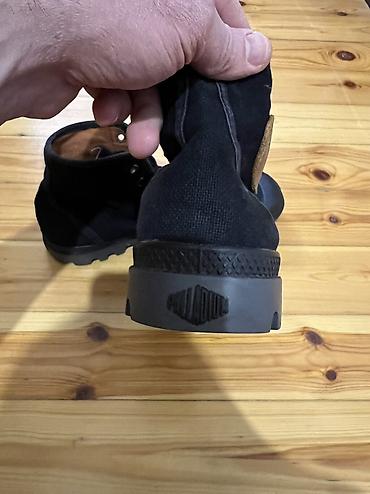Ботинки: Palladium Pampa üslubunda uniseks kanvas botlar - Rəng: qara (daxili — 3