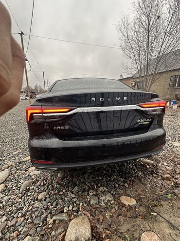 Roewe: Roewe Ei6: 2020 г., 1.5 л, Вариатор, Гибрид, Седан — 5