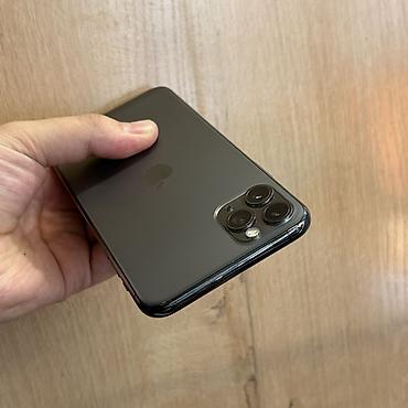 Apple iPhone: IPhone 11 Pro Max, Б/у, 256 ГБ, Space Gray, Чехол, 93 % — 11
