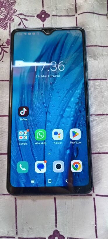 Digər mobil telefonlar: Blackwiev A80 Plus Əla vəziyyətdədir xanım işlədib ram 4 yaddaş 64