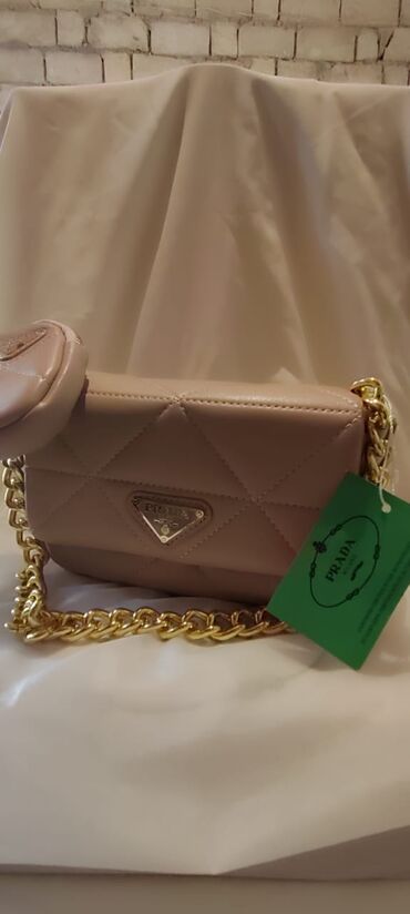рабочая форма: Çiyin çantası, Prada, Yeni