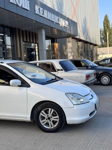 Honda: Honda Civic: 2003 г., Хэтчбэк — 2