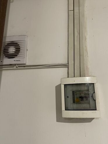срочно продаю дом ак босого: 18 м², 1 комната, Подвал, погреб, Забор, огорожен