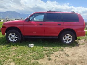 Унаа: Mitsubishi Montero Sport: 1997 г., 2.4 л, Кол менен иштөөчү, Бензин, Жол тандабас — 3