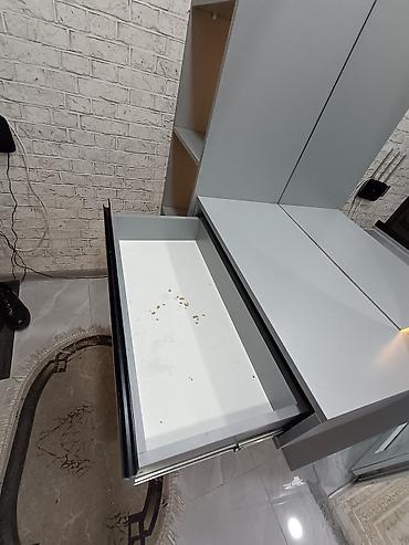2el dolablar: Salam. Dəhliz üçün modern üslubda mebel satılır. çox az istifadə — 3