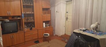 сниму квартиру в бишкеке недорого без посредников: Үйдүн жарымы, 30 кв. м, 2 бөлмө, Эски ремонт