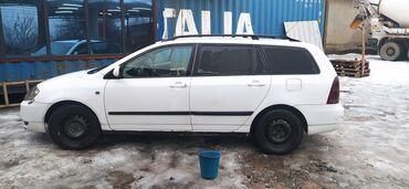 радиатор в машине: Toyota Corolla: 2 л, Механика, Дизель, Бус