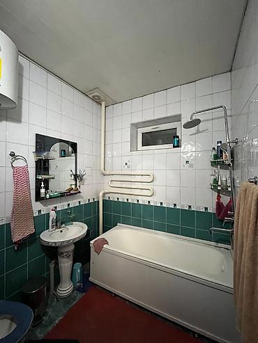 Продажа коттеджей и домов: Продается частный дом с архитектурой в классическом стиле: два уровня — 19