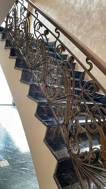 Изготовление перил: Изготовление перил Материал: Кованное железо, Наружные, Бесплатный замер — 52