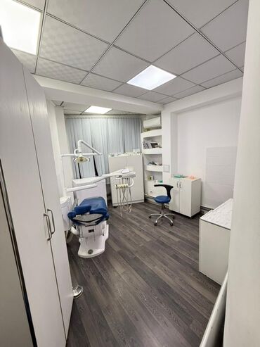 кантер: Продаю Стоматологический центр, 14 м², 1 комната, С оборудованием,Система безопасности