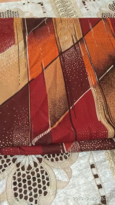 Другой текстиль: Продается новый материал шелк длина 2 метра 80 см ширина 1 метр 02 см