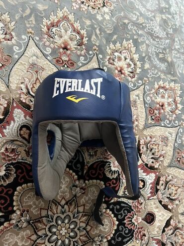 дурбу бишкек цена: Боксерский шлем Everlast синего цвета предназначен для защиты головы