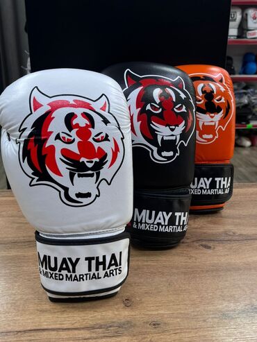 состояние нового: Боксерские кожаные перчатки Muay Thai Наши адреса: 📍Ахунбаева
