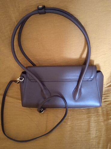 Классические сумки: Сумка ALDO, модель с жестким корпусом и лаконичным дизайном. - — 2