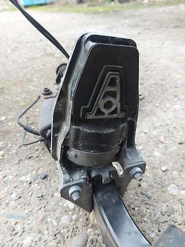 golim: 14.NOSAC MOTORA ZA CITROEN C6 | NOSAC MOTORA CITROEN C6 — 2