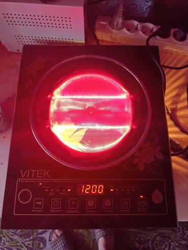 купить крепление для телевизора на стену: Vitek, Электрическая, Сенсорное, Напольная, Б/у, Полная оплата