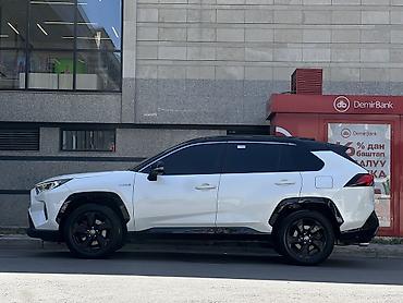 куплен: Toyota RAV4: 2021 г., 2.5 л, Автомат, Гибрид, Кроссовер — 4