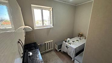 3 комнаты, 80 м², Нижний Джал (Джал-23) 106 серия, 3 этаж