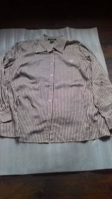 Ostala ženska odeća: Dve pune kese odeće xxl veličina za samo 300 dibara. jakna, košulje na lalafo.rs — 10 Ostala ženska odeća: Dve pune kese odeće xxl veličina za samo 300 dibara. jakna, košulje — 10