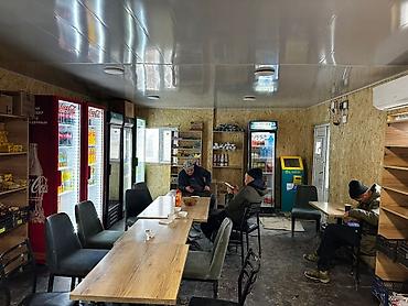 Кафе, рестораны: Готовый к работе павильон общепита/кафе-минимаркет. Что внутри: - — 4