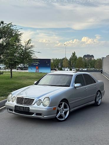 задний вид w210: Mercedes-Benz E-класс AMG: 2000 г., 5.5 л, Автомат, Бензин, Седан — 10