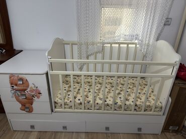 кыргыз койнок детские: Балдар үчүн трансформер керебет, Башка түрү, түсү - Ак
