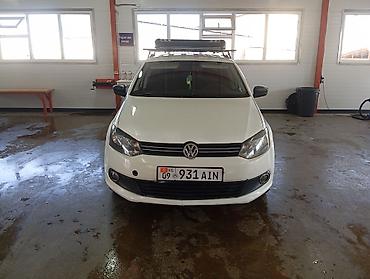mitsubishi evo 8: Volkswagen Polo: 2012 г., 1.6 л, Механика, Газ, Седан — 1