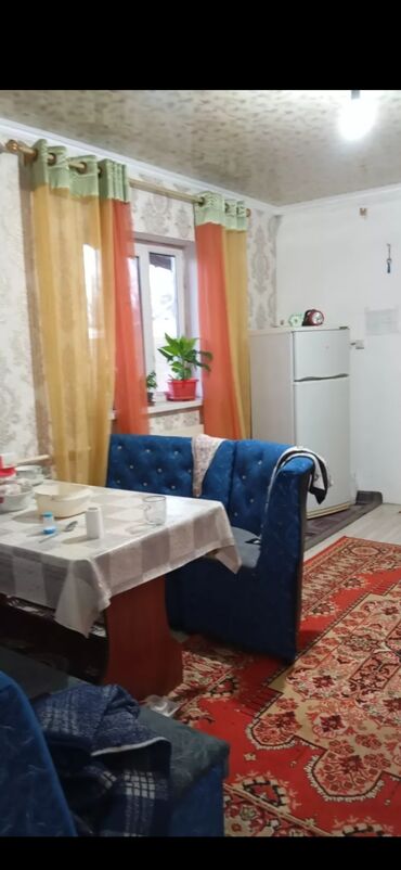 Долгосрочная аренда домов: 55 м², 4 комнаты, Парковка, Забор, огорожен