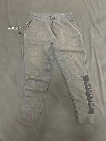 Muške sportske/trenirke pantalone u sivoj boji. - Materijal: mešavina — 1