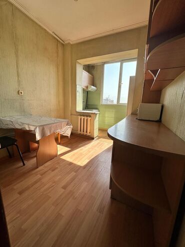 Продажа квартир: 3 комнаты, 72 м², 106 серия, 8 этаж, Косметический ремонт