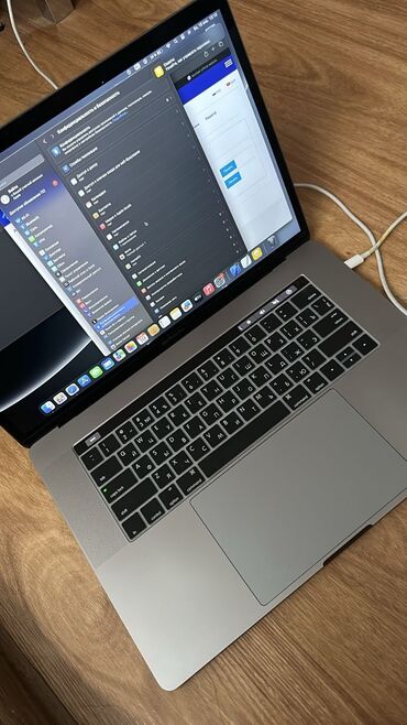 кампютер: Ноутбук, Apple, 16 ГБ ОЗУ, Intel Core i7, 15 ", Б/у, Для работы, учебы, память HDD