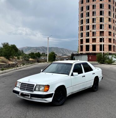 матор для лодки: Mercedes-Benz W124: 1990 г., 2.3 л, Автомат, Бензин, Седан