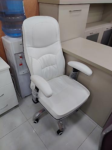 Ağ rəngli ofis kreslosu - Ergonomik yüksək bel dayağı: bel və kürək lalafo.az -da Ağ rəngli ofis kreslosu - Ergonomik yüksək bel dayağı: bel və kürək