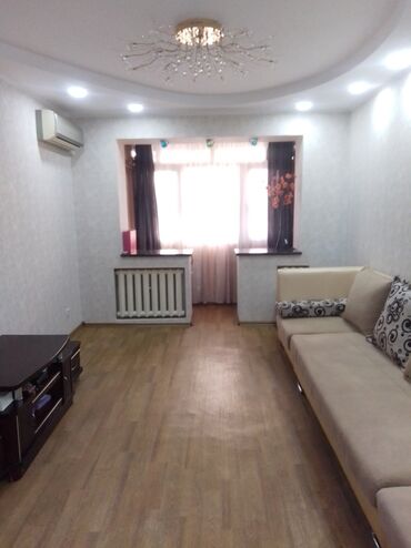 дом в селе: 2 комнаты, 43 м², 104 серия, 2 этаж, Дизайнерский ремонт