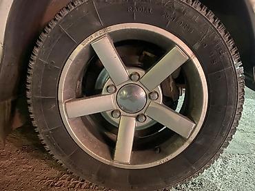 Ищу 1 диск на Ниву 🚗

Размер R16