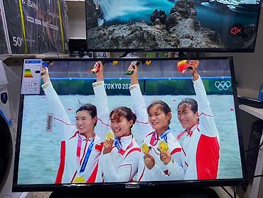 Телевизоры: Телевизоры samsung 32Q80 android smart tv 81 см диагональ!!! Низкая — 7