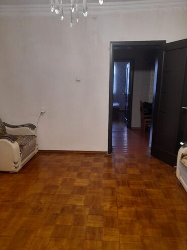 Köhnə tikili: Bileceride Daşkənd proyekti daş bina beş mərtəbəli binanın 2 ci — 7