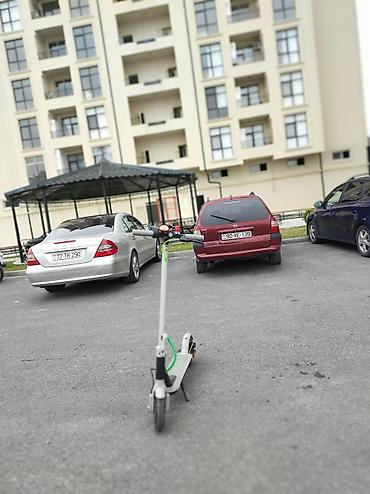 самокат: Elektrik skuter – ağ/gri rəngli, city-commute üçün ideal — 3