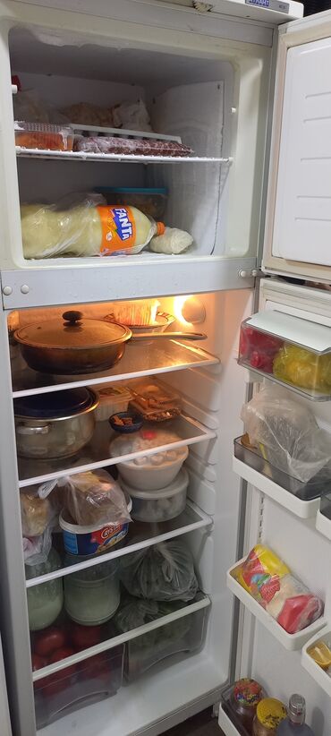 Холодильники: Б/у Холодильник Atlant, De frost, Двухкамерный, цвет - Белый