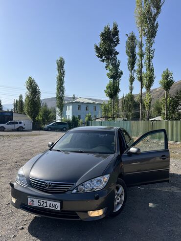 машина хайландер: Toyota Camry: 2004 г., 2.4 л, Автомат, Бензин, Седан